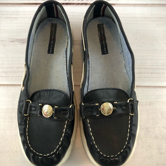 Tommy Hilfiger Shoes Sz 8.5 (Item#326) - Picture 3 of 6